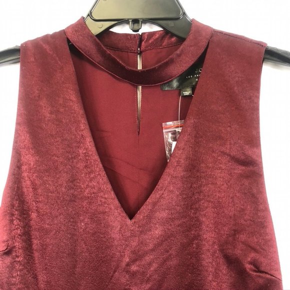 J.O.A Los Angeles Wine Asymmetrical Halter Dress - Picture 5 of 7